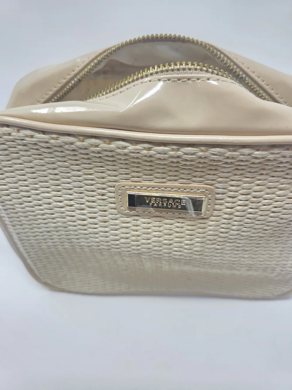 VERSACE Woven Bag Gloss Trim Makeup Cosmetic Perfume Bag Tan Gold Zip Closure